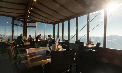 MEAL BOOKING FORM Image #1